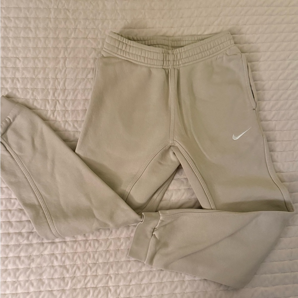 Men’s Beige/Tan Nike Joggers Size Small